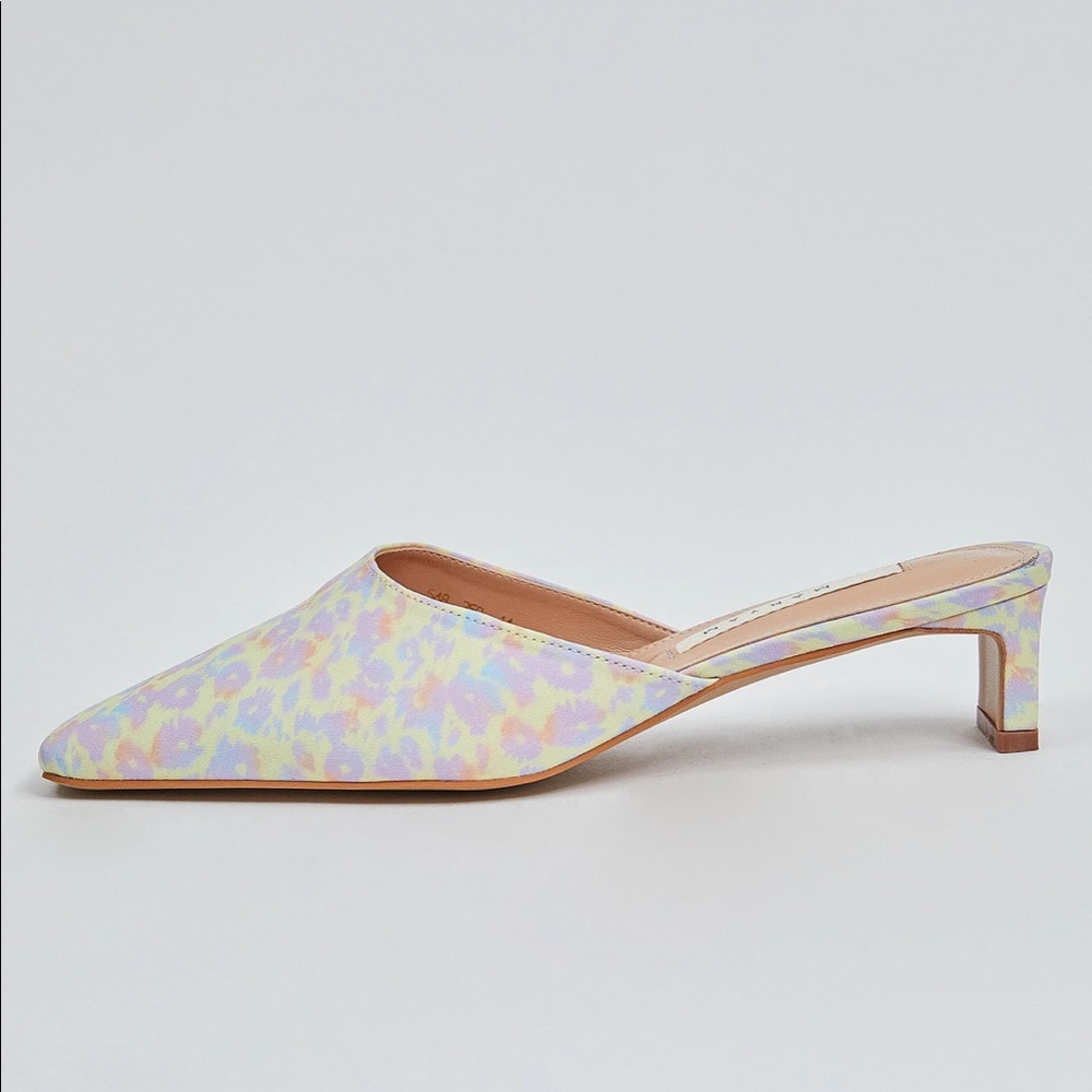 SQUARED TOE HEELED SANDALS, MULTI ANIMAL - Picture 3 of 9
